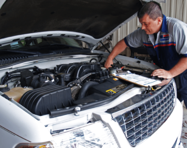 HOW DO I KNOW WHEN MY CAR NEEDS SERVICING?