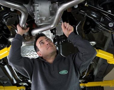 With the Reputable Land Rover Repair get your Car Servicing Plan Easily