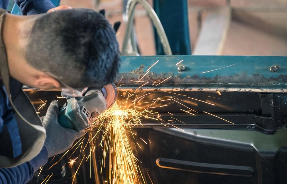 How to Ensure Quality Craftsmanship in a Car Restoration Project