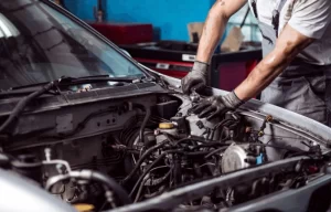 What Are the Signs That You Need a Car Mechanic Immediately