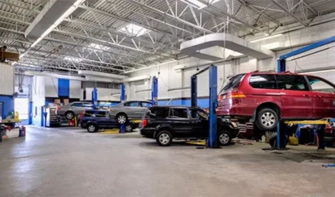 Is the Service Center Certified and Experienced